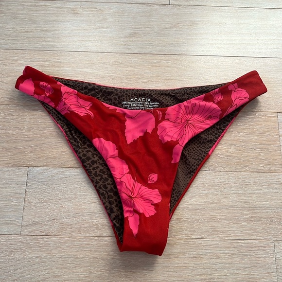acacia swimwear Other - Acacia Zuma Bikini Bottom Sadie Piped Small